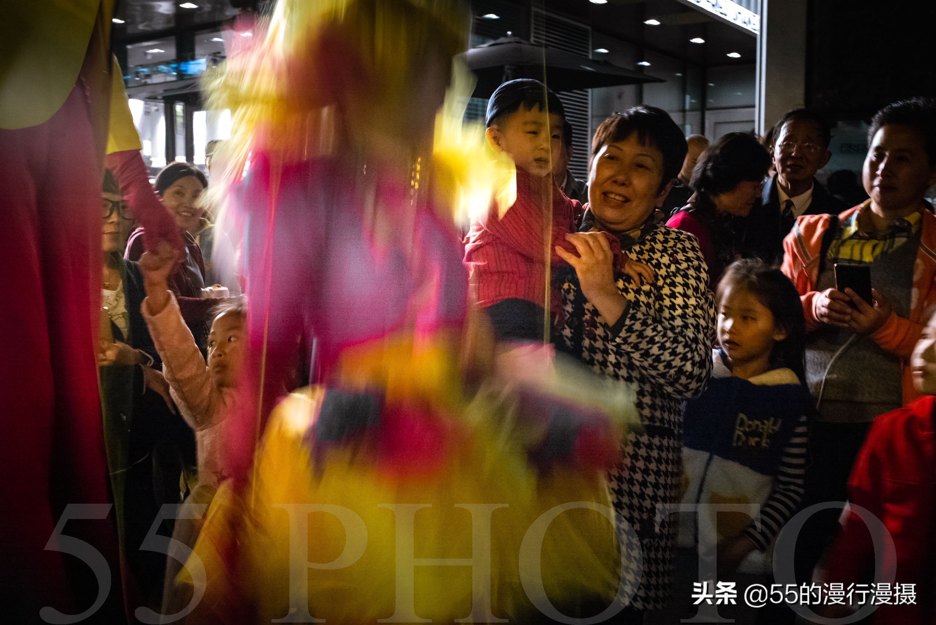 人文摄影该不该随便拍人,不是拍照好看而是拍的人带了感情