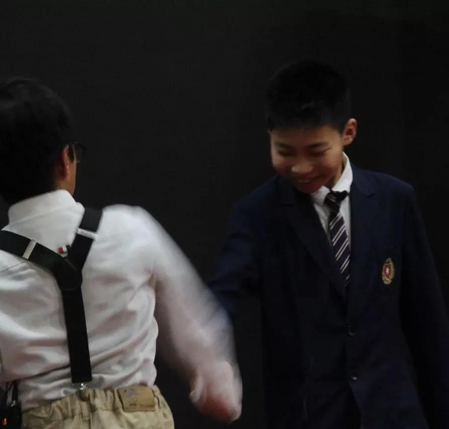 让你瑟瑟发抖地捧腹大笑/力迈中美国际学校卡文特“绿魔先生”