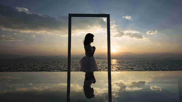 实体店创业和互联网创业,大学生创业之奶茶店