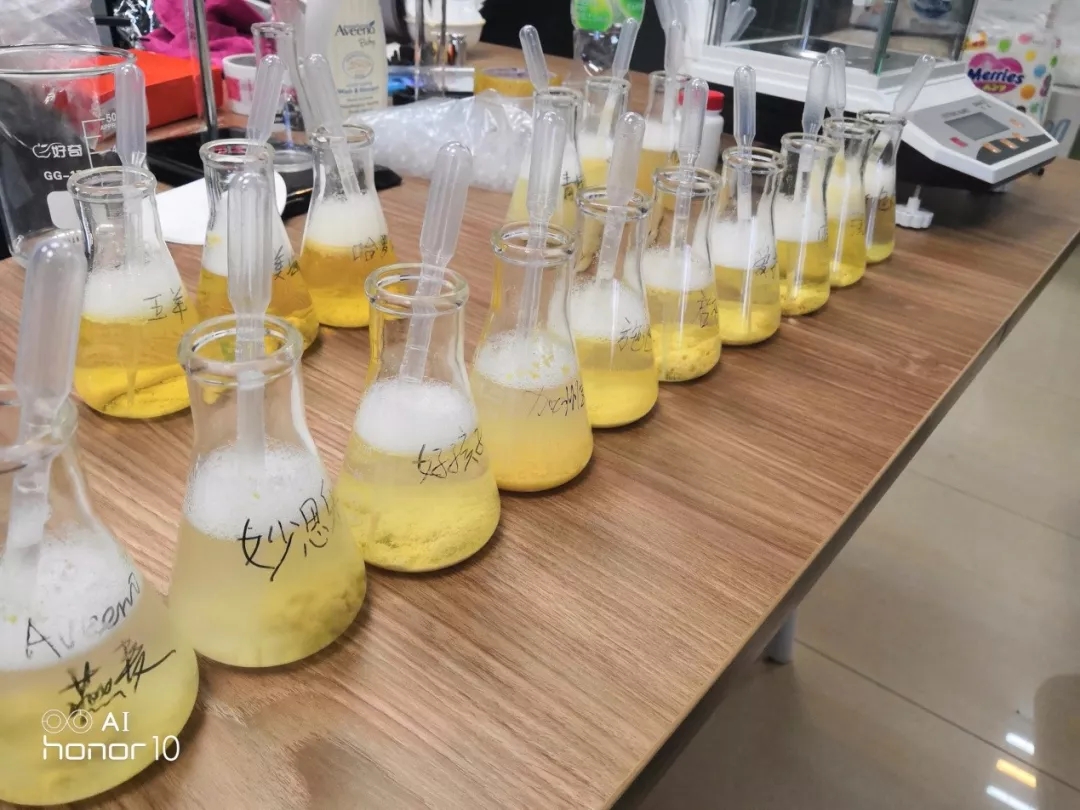 哪一款婴儿洗发沐浴露最好,婴儿用的洗发沐浴露哪个牌子最好