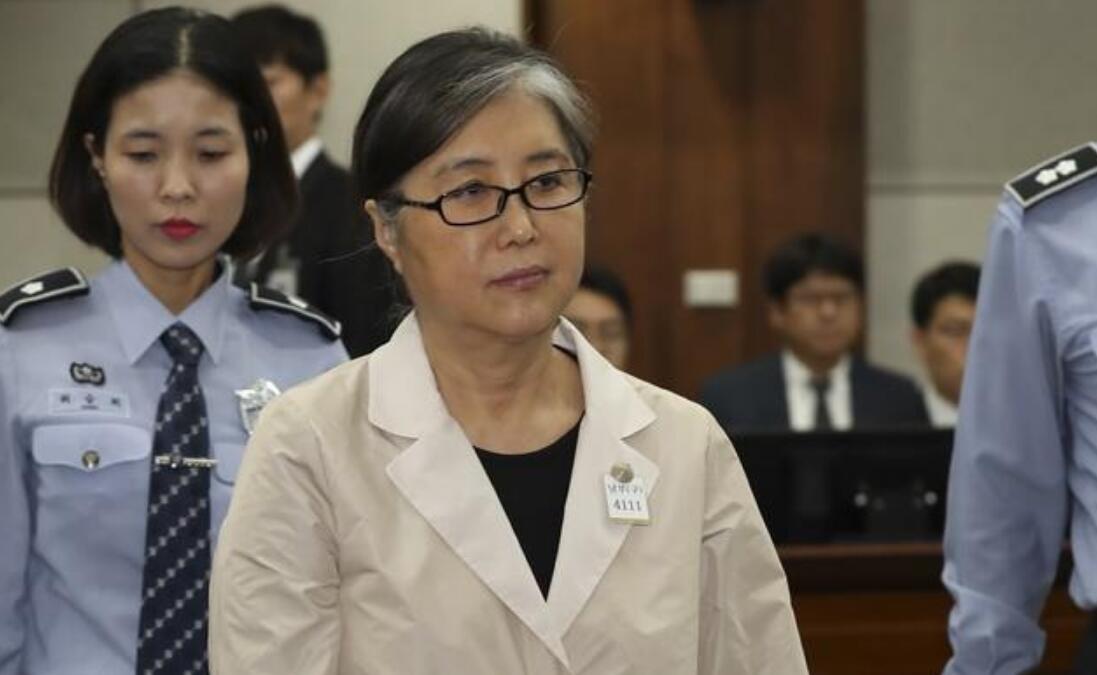 朴槿惠闺蜜案是如何发生的,朴槿惠闺蜜事件始末纪录片