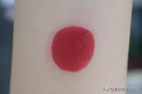 买到不喜欢的口红,显老气的口红怎么拯救