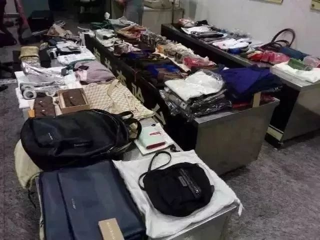 电商法怎么监管朋友圈微商,电商法规定了微商的哪些责任