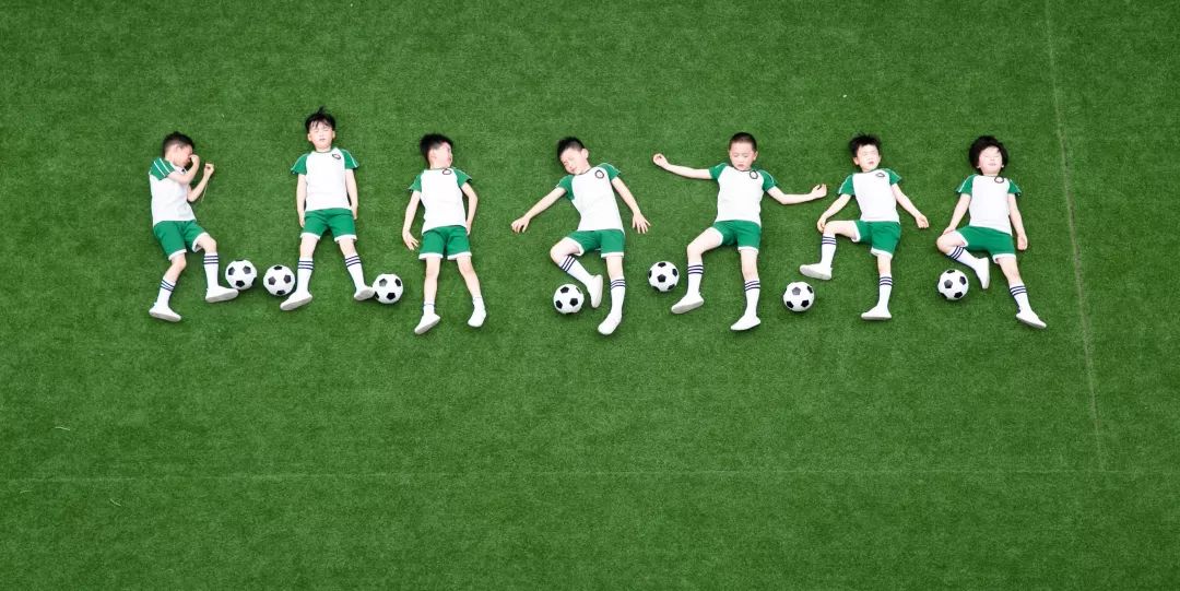 滨江足球队少年,滨江传奇足球少年