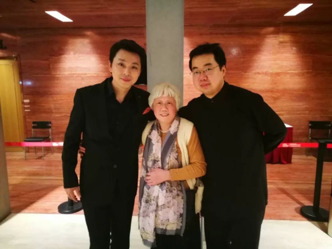 岁月流转琴声依旧,时光流转琴声依旧什么意思