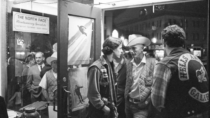 supreme国潮永不过时,supremextnf皮衣