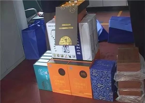 日本手机防水广告 (关于手机防水的广告)