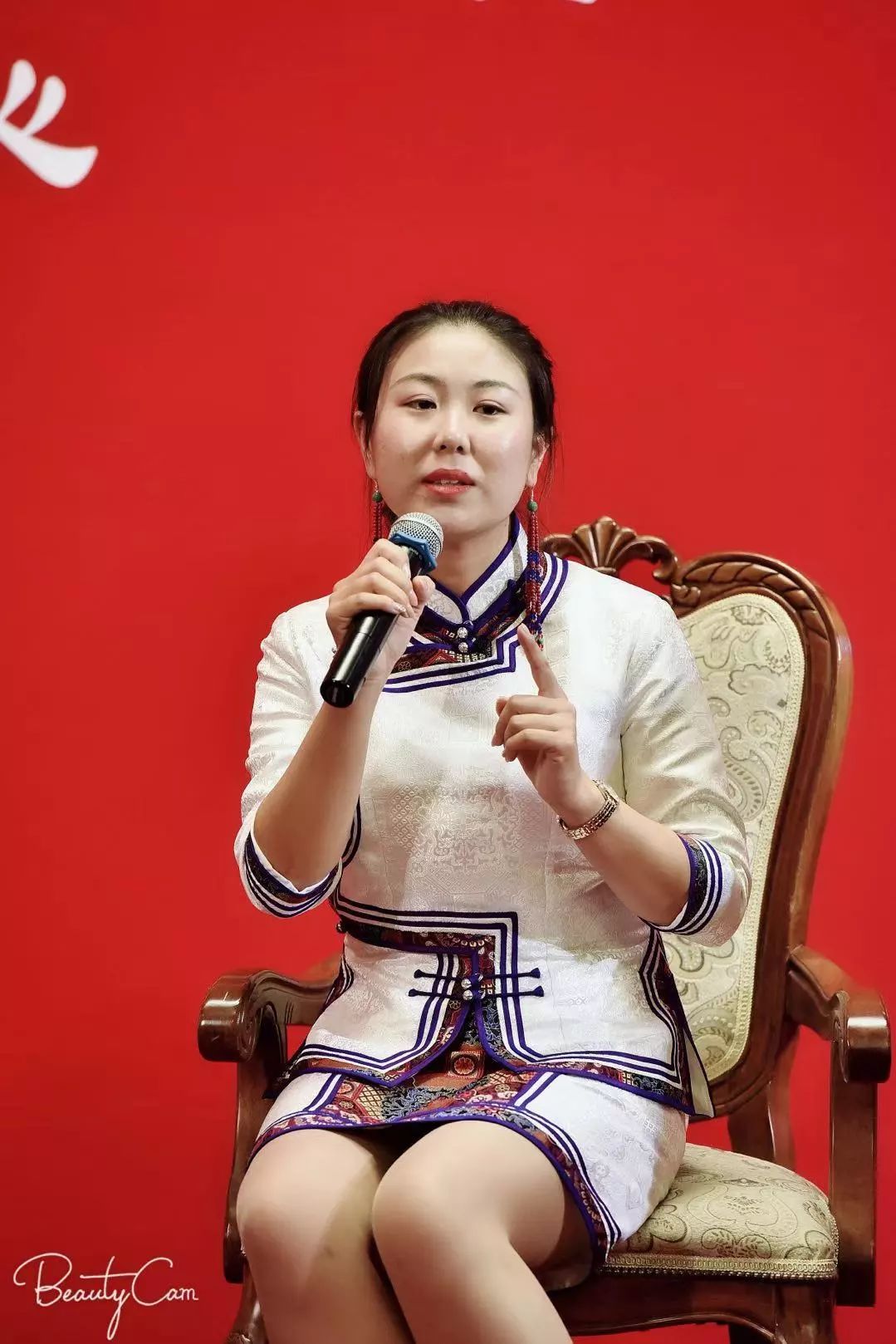 好消息~我市高端羊肉品牌“马哈来了”创始人郭琪参加全国创新创业优秀女性走进北京大学