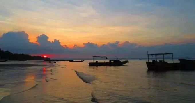 对不起我要去西安了,东兴还能去吗