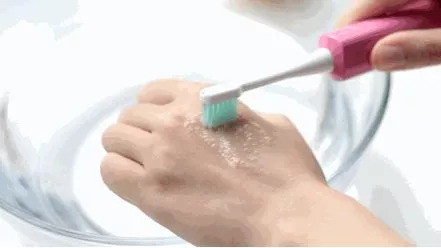 专治牙黄口臭超好用牙膏明星同款,牙膏测评美白去黄清新口气第一名