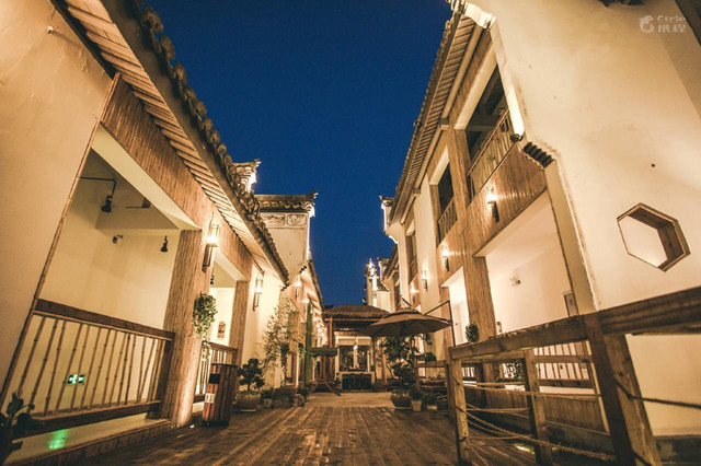 赣州市东阳山大酒店,东阳旅游大厦酒店