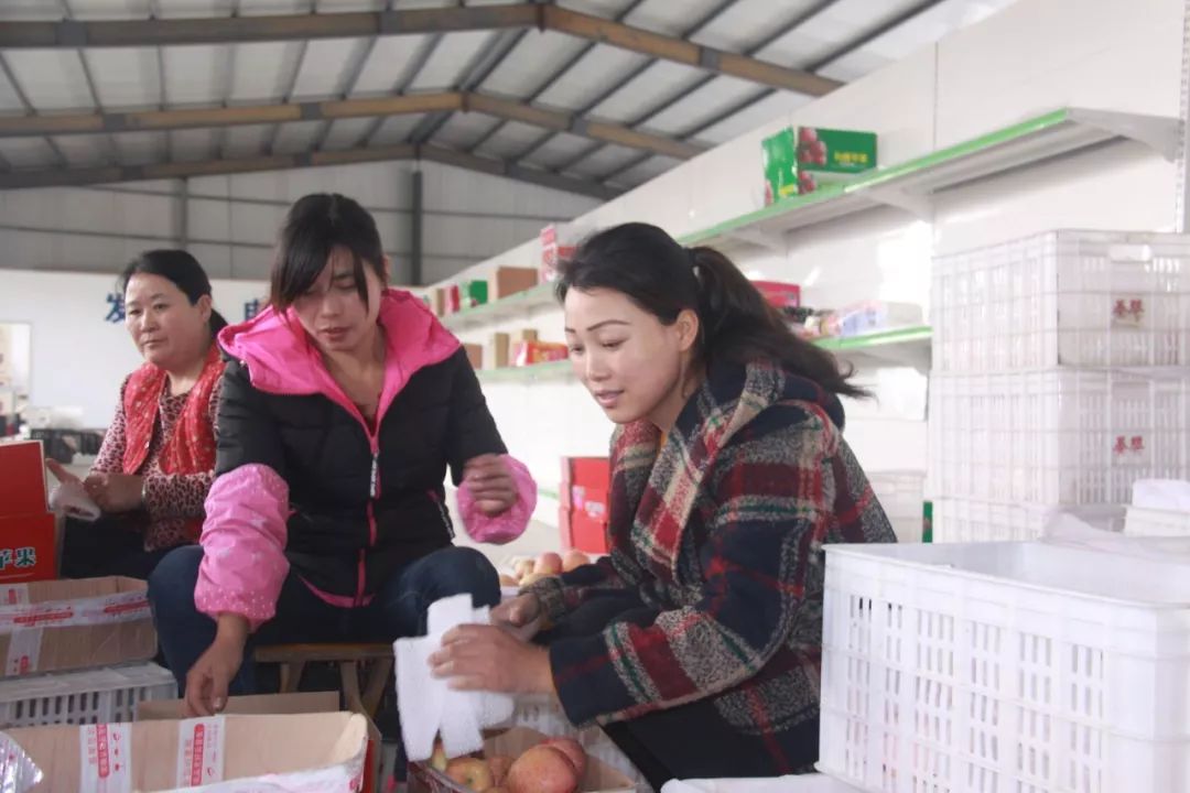 人民日报骄傲自豪,人民日报骄傲瞬间