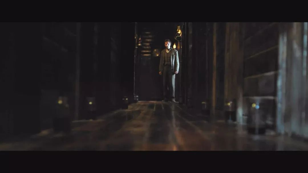 动作*片A**《突袭》之后，他又带来了一部*力暴**邪典！