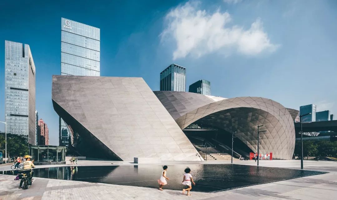 大陆第一家诚品书店,诚品书店大陆第三家