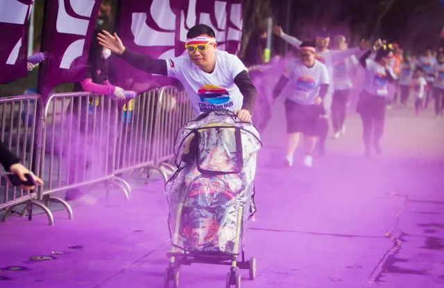 越秀区全民健身中心羽毛球馆,越秀全民健身活动中心免费吗