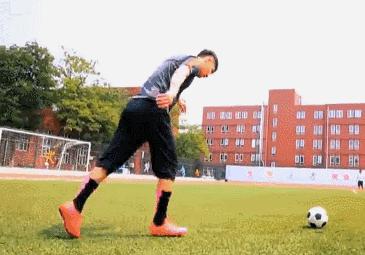 维维足球头球教学视频,传球的十种方法实用足球