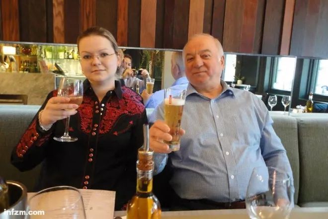 双面间谍被毒害后果,苏联双面间谍