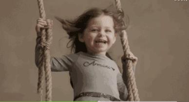 孩子摸*处私**、夹腿、蹭被子,这些小细节千万别忽视