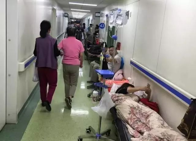 28岁上海金融女患癌,28岁金融女生患癌