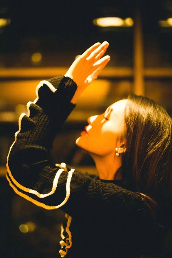 睫毛打底刷出苍蝇腿怎么办,睫毛刷成了苍蝇腿怎么补救