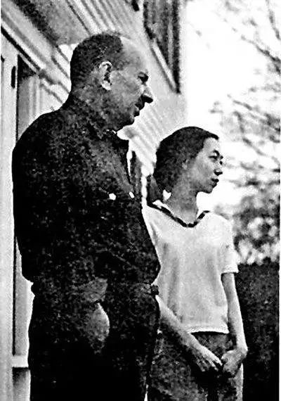 “到女人心里的路通过阴道”