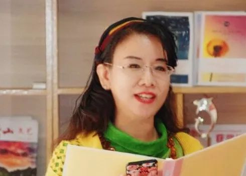 本期诗人：恩泽、楚天遥、王鹏博、高爱佳、哈碧扎、吴刚、边城游子、青苗、向磊、沐子｜李虹选诗