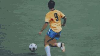 贝利纪录片球王传奇,世纪球王马拉多纳