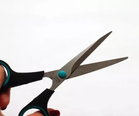 28岁上海金融女患癌,28岁金融女生患癌