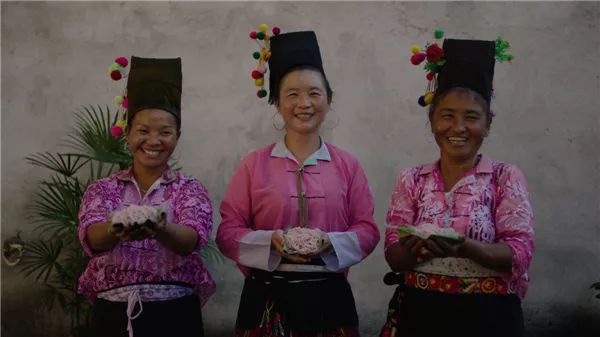 陈晓卿陈导：人间风味没我不爱吃的双手曾沾满天津皮皮虾的鲜血