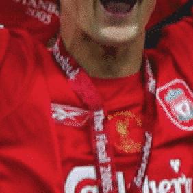 杰拉德退役红军队长永不独行,杰拉德退役球员含泪告别赛场