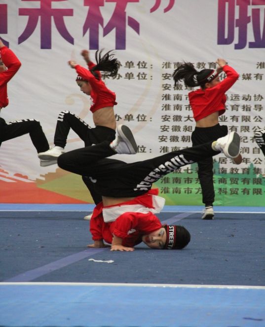 校园的舞台啦啦操比赛,文艺汇演青春校园啦啦操