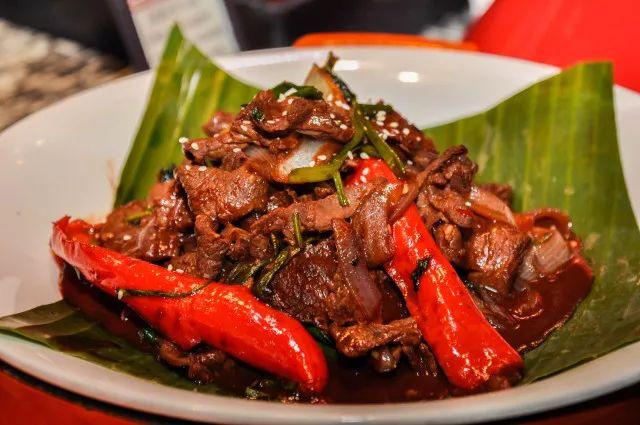 ￥238/位——“爱尔兰生蚝+15种海鲜”畅吃，还送波龙！乐队表演周末哈根达斯！这家希尔顿旗下酒店颠覆吃货想象！