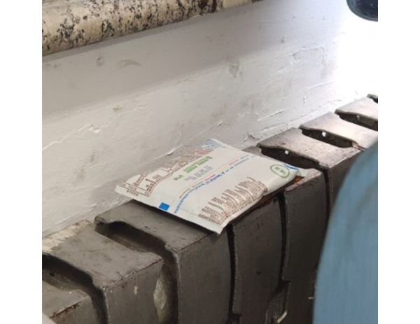 暖气使用时间长了,暖气放气放到什么程度是没有气了