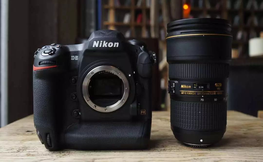 什么尼康相机性价比高,尼康哪款相机最值得入手