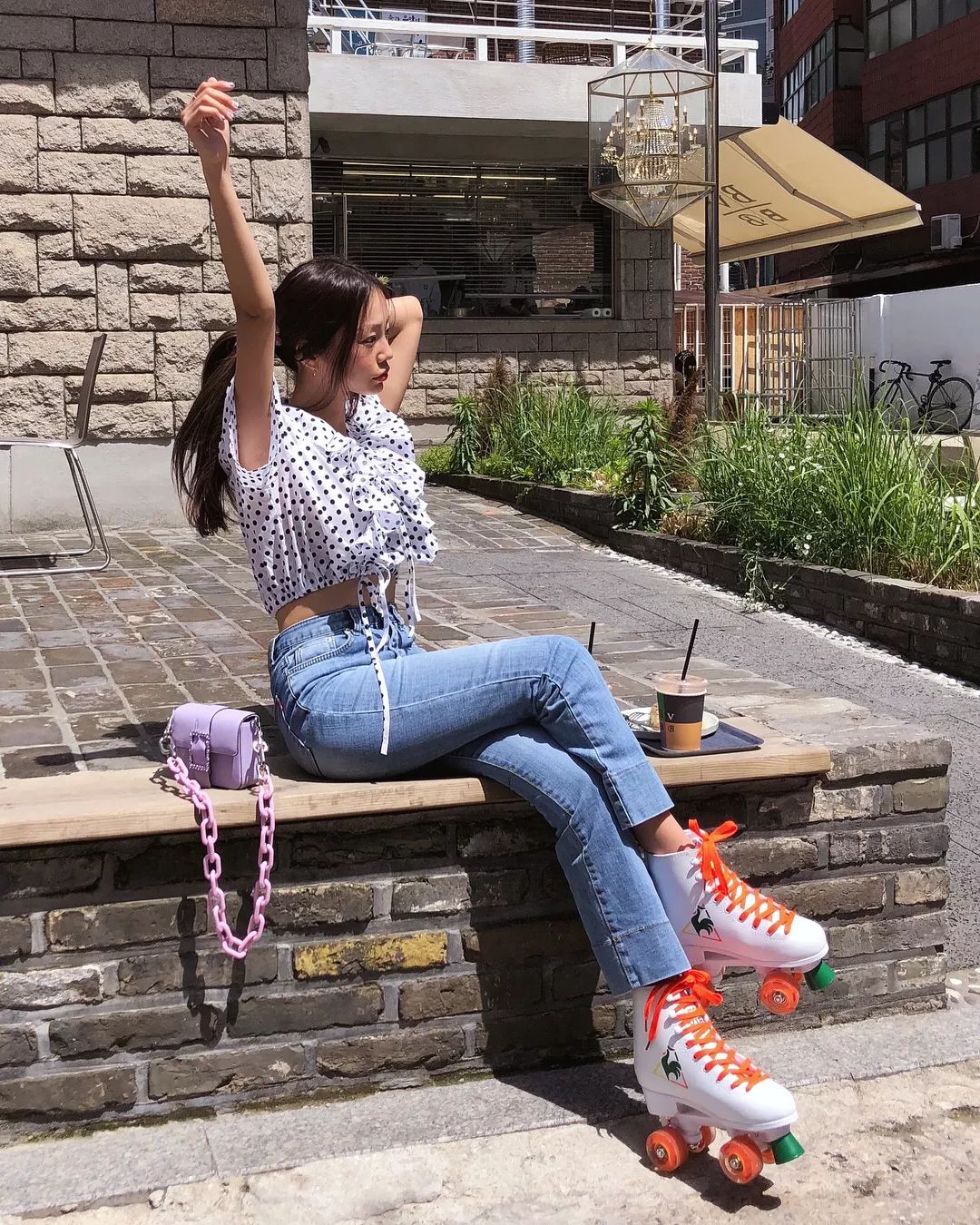 什么？！身高不足165CM的“厌世脸”也能当模特，韩国草根博主Mulbada用她的超高衣品做到了！