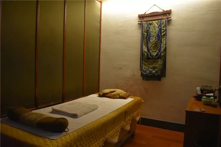 这家足道会馆三周年啦！超多优惠不容错过！约上三五好友，来一场放松身心的足下之旅吧！