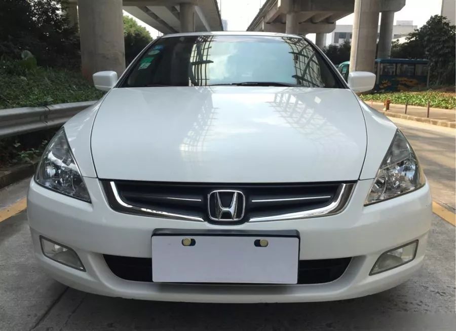 雅阁一代神车,本田雅阁几代最经典二手车
