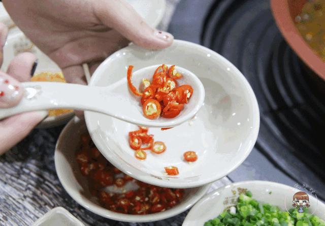 烧烤火锅一体无烟锅,烧烤火锅一体锅美食