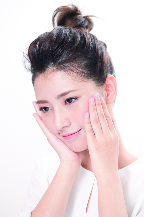 美妆香菇门︱这是什么增龄神线？让乔妹都无法抵抗！别急，有救！