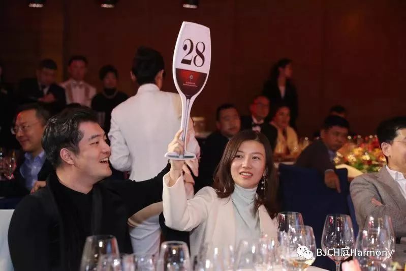 香港慈善基金会捐助活动答谢词,助力爱心公益活动