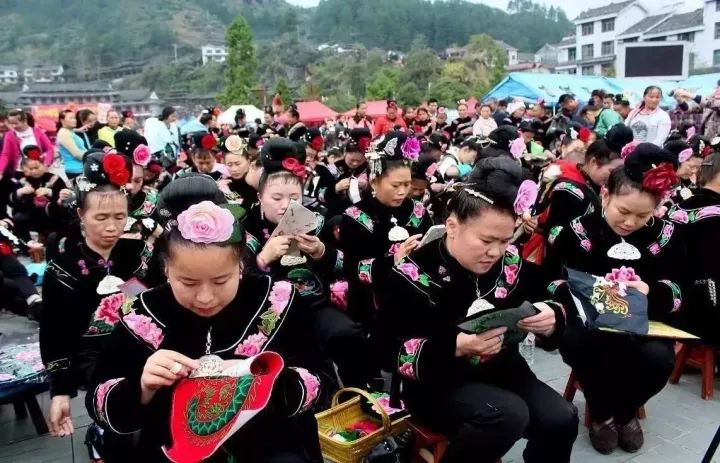 贵州少数民族村寨有哪些旅游景点,贵州哪里有少数民族旅游的地方