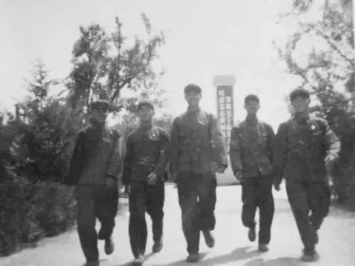 熄灯号丨初进军营，老习惯撞上新规定