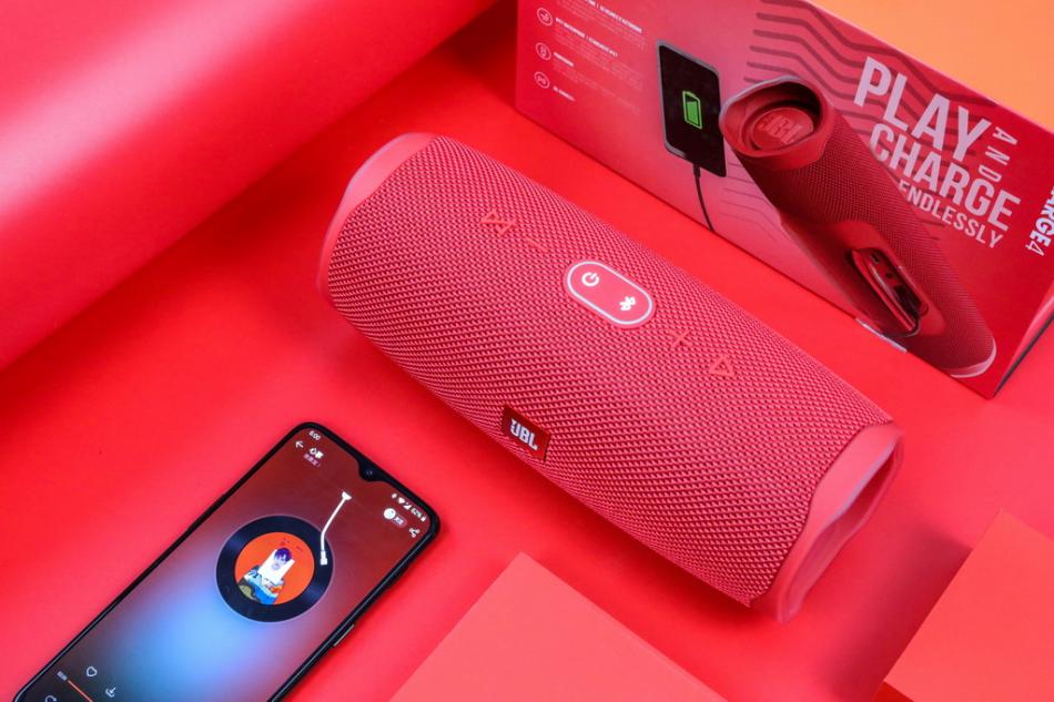 水中也能*放播**的好声音—JBLGE4体验