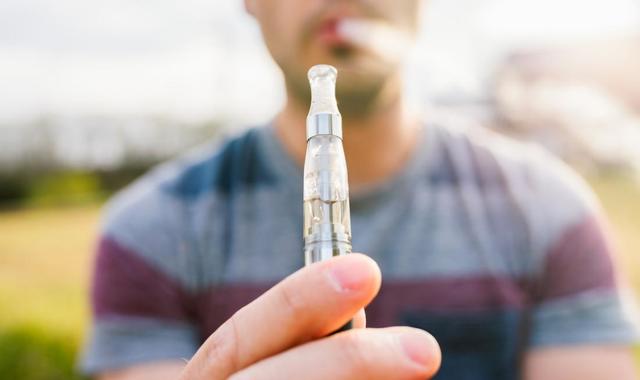 数轮磋商后，万宝路母公司将收购*子烟电**Juul35%股权