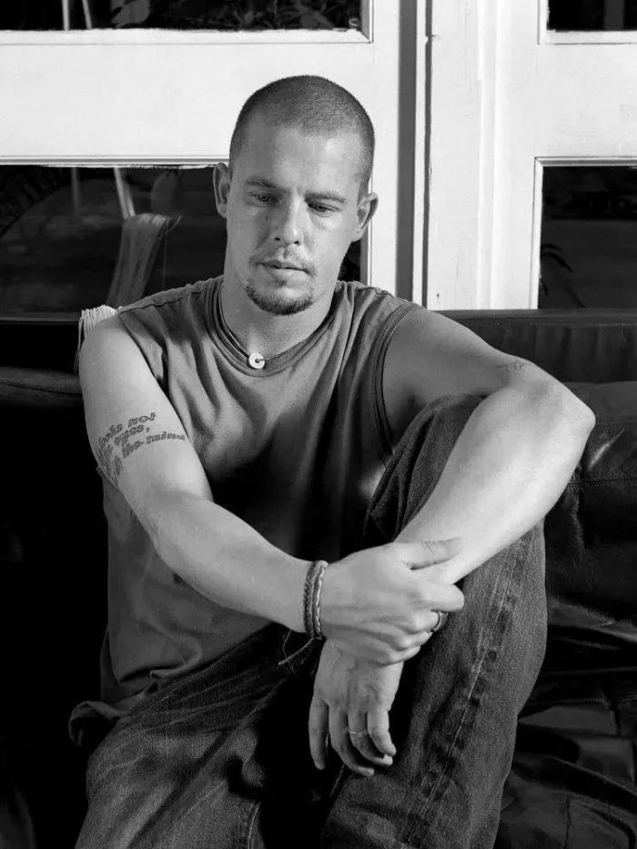 闪电麦昆的视频,麦昆现在的消息