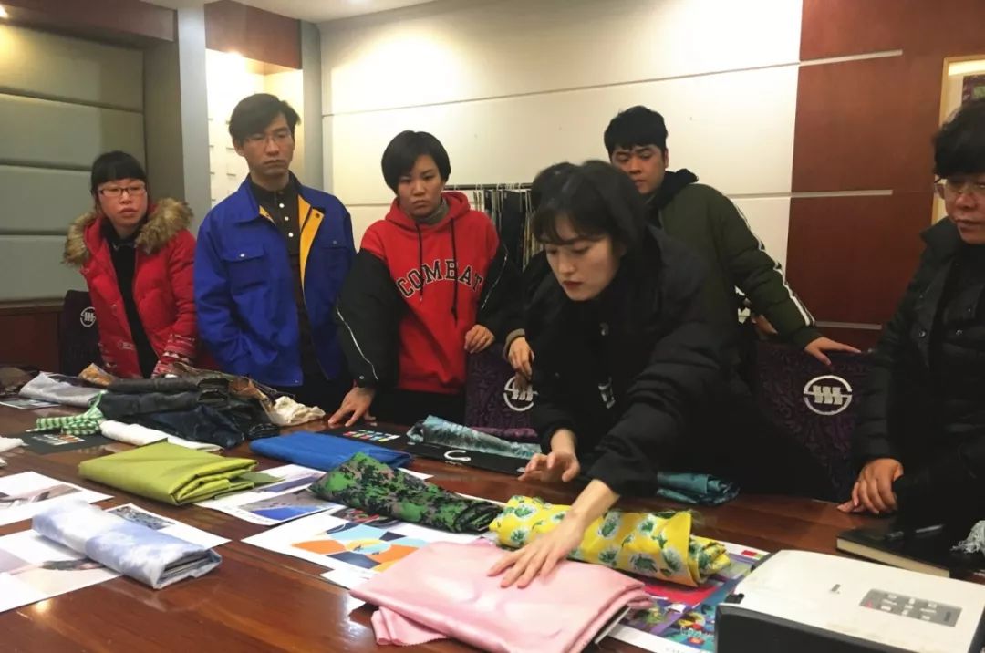 春季面料开发趋势,展望今后服装面料趋势