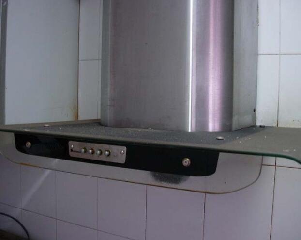 租房油烟机清洗全过程,出租房抽油烟机清洗小妙招