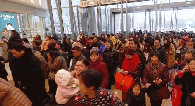 常州爱琴海奥特莱斯购物中心航拍,常州爱琴海购物公园奥特莱斯直播