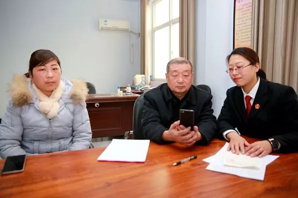 「见证改革开放40周年焦作法院集体」博爱法院许良中心法庭：穿梭于山区的公平使者