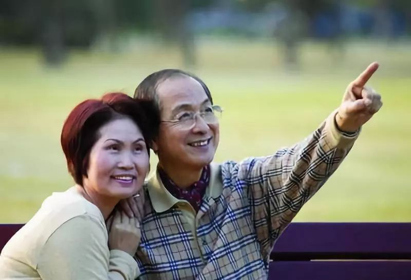 躺下小腿就酸痛,小腿最快的缓解办法